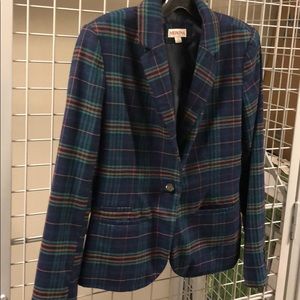 Fun, plaid blazer!